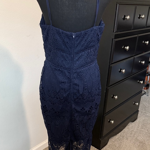Chic Navy Lace Midi Dress 
Great for the holidays or a formal event - Picture 2 of 6